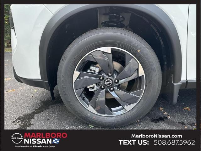Photo of 2026 Everest White P Nissan Rogue
