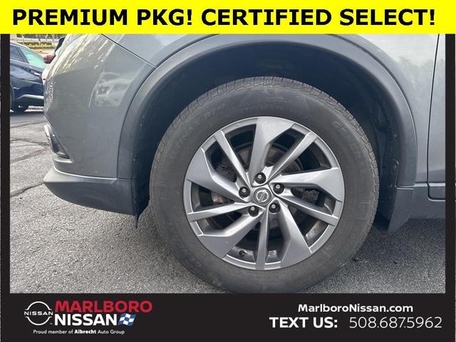 Photo of 2016 Gun Metallic Nissan Rogue