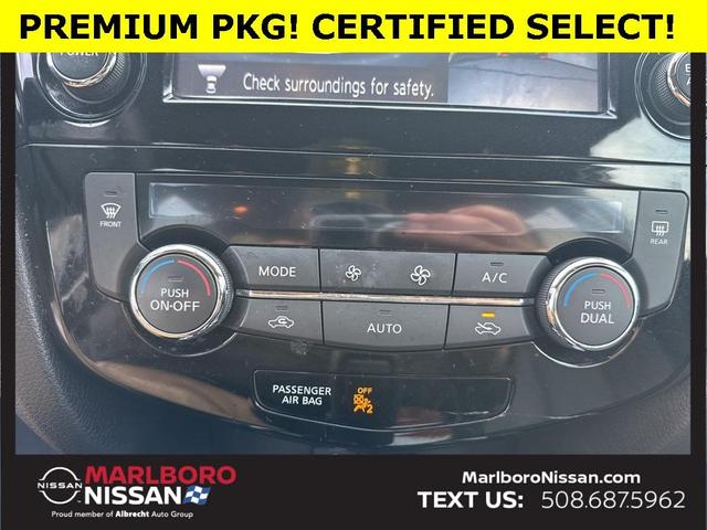 Photo of 2016 Gun Metallic Nissan Rogue