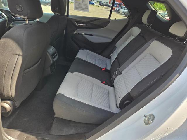 Photo of 2018 Summit White Chevrolet Equinox
