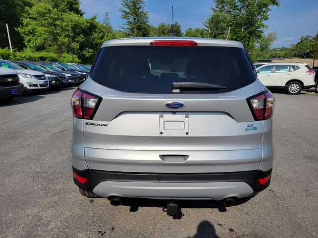 Photo of 2017 Ingot Silver Metallic Ford Escape