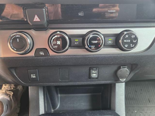 Photo of 2016 Silver Sky Metallic Toyota Tacoma