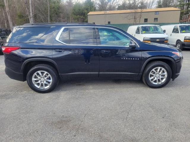 Photo of 2020 Midnight Blue Metallic Chevrolet Traverse