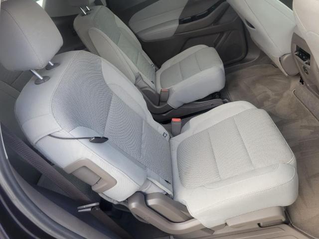 Photo of 2020 Midnight Blue Metallic Chevrolet Traverse