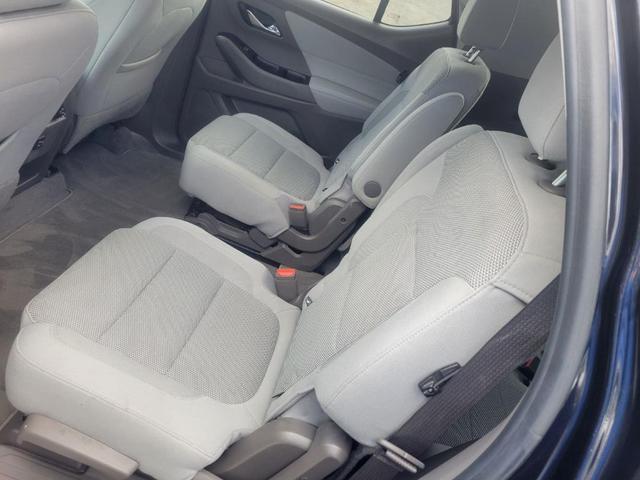 Photo of 2020 Midnight Blue Metallic Chevrolet Traverse