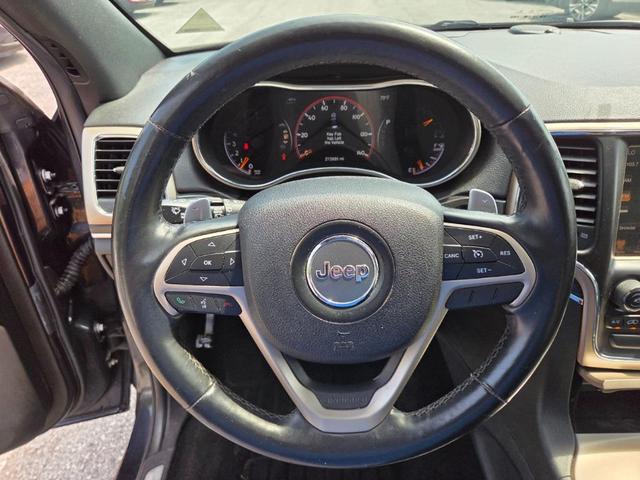 Photo of 2014 Brilliant Black Crystal Jeep Grand Cherokee
