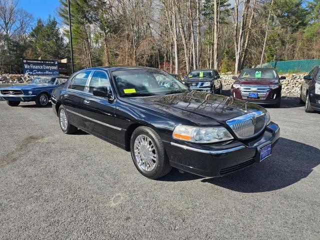 2010 Lincoln Town Car