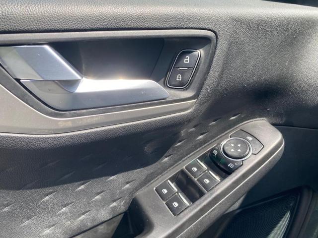 Photo of 2020 Ingot Silver Metallic Ford Escape