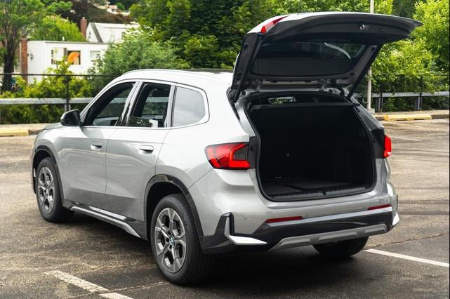 Photo of 2025 Space Silver Metallic BMW X1