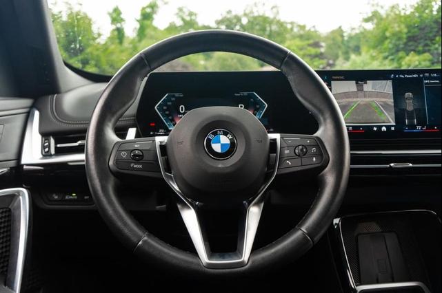 Photo of 2025 Space Silver Metallic BMW X1
