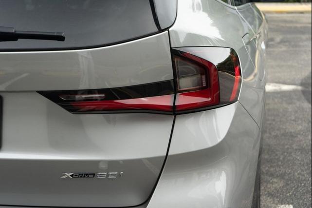 Photo of 2025 Space Silver Metallic BMW X1