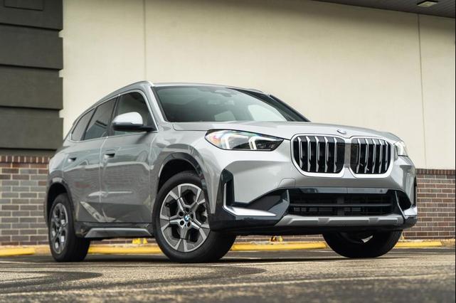 Photo of 2025 Space Silver Metallic BMW X1