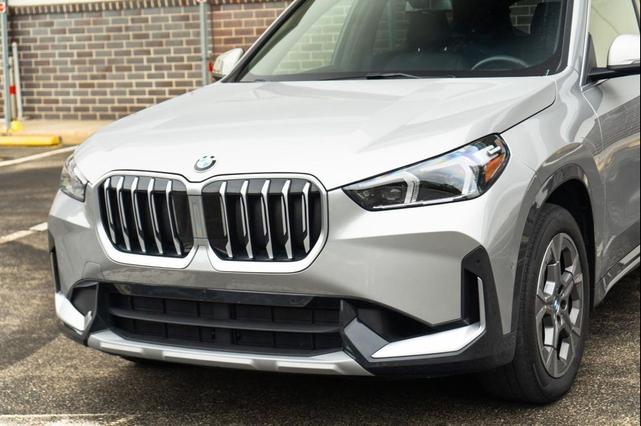 Photo of 2025 Space Silver Metallic BMW X1