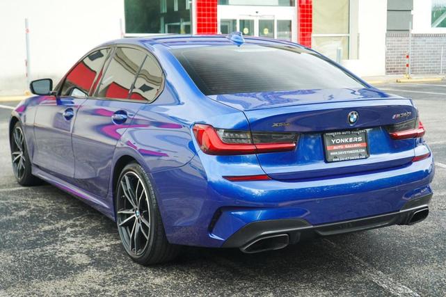 Photo of 2021 Portimao Blue Metallic BMW M340