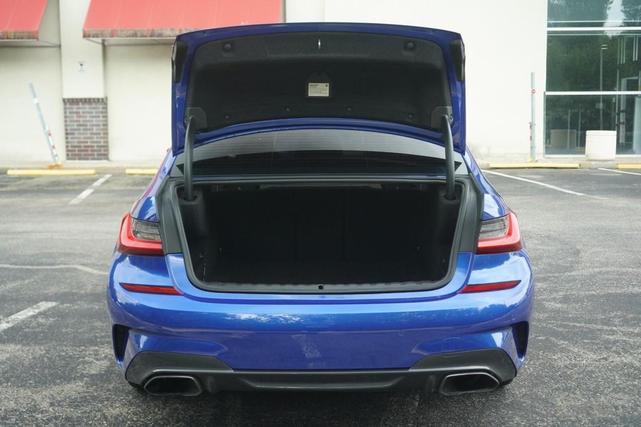 Photo of 2021 Portimao Blue Metallic BMW M340