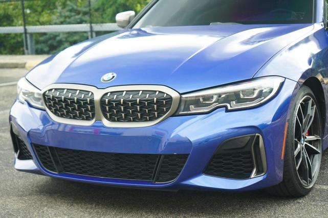 Photo of 2021 Portimao Blue Metallic BMW M340