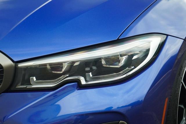 Photo of 2021 Portimao Blue Metallic BMW M340