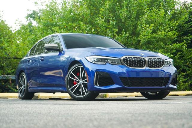Photo of 2021 Portimao Blue Metallic BMW M340