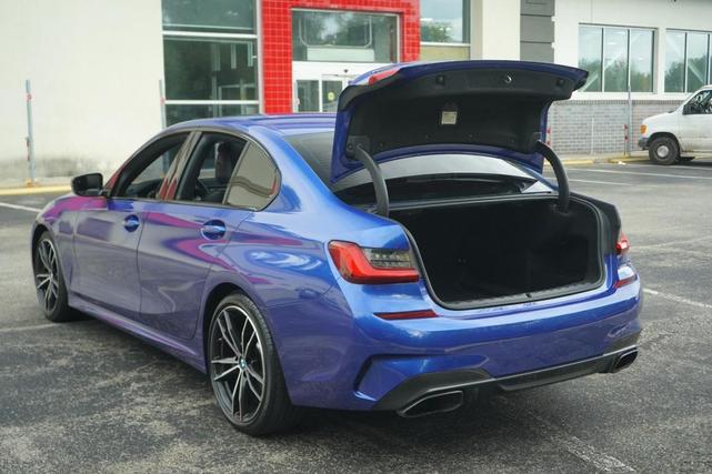 Photo of 2021 Portimao Blue Metallic BMW M340