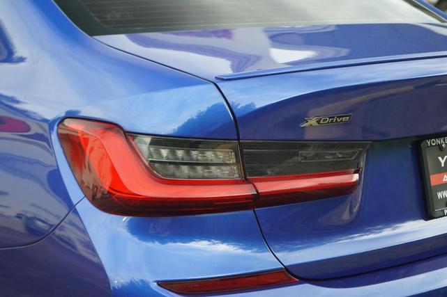 Photo of 2021 Portimao Blue Metallic BMW M340