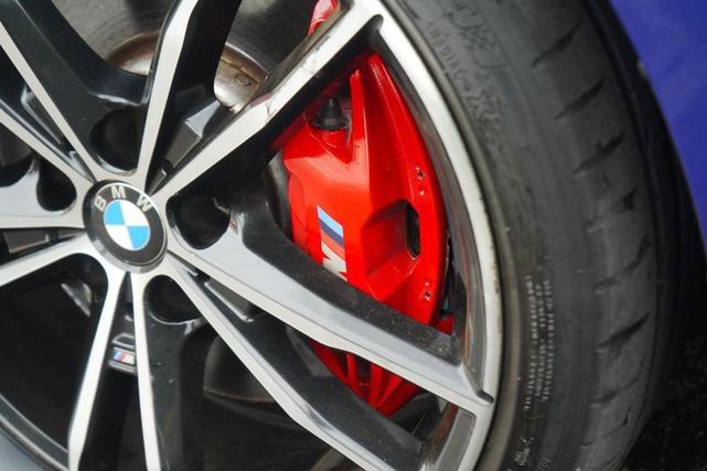 Photo of 2021 Portimao Blue Metallic BMW M340