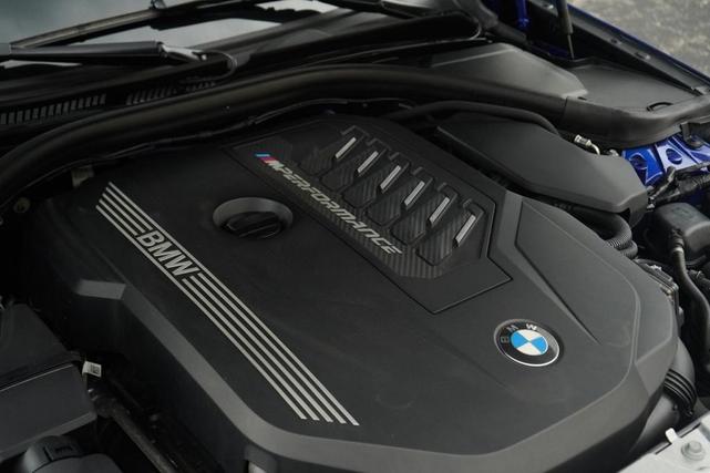 Photo of 2021 Portimao Blue Metallic BMW M340
