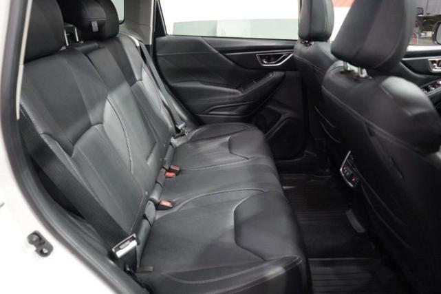 Photo of 2022 Crystal White Pearl Subaru Forester