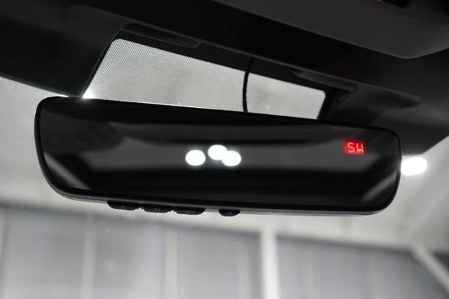 Photo of 2022 Crystal White Pearl Subaru Forester