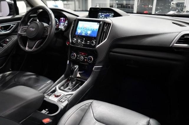 Photo of 2022 Crystal White Pearl Subaru Forester
