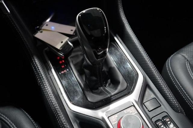 Photo of 2022 Crystal White Pearl Subaru Forester