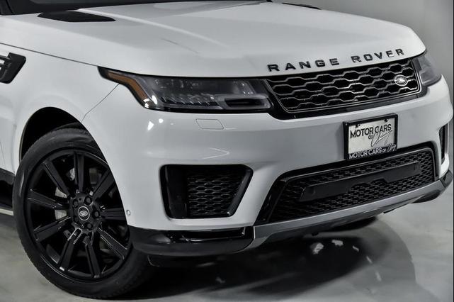 Photo of 2022 Icy White Land Rover Range Rover Sport