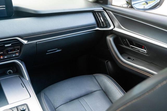 Photo of 2024  Mazda CX-90