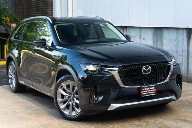 Photo of 2024  Mazda CX-90