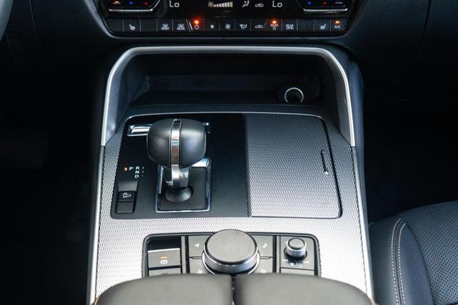 Photo of 2024  Mazda CX-90