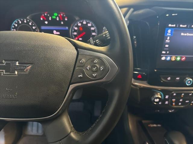 Photo of 2023 Mosaic Black Metallic Chevrolet Traverse