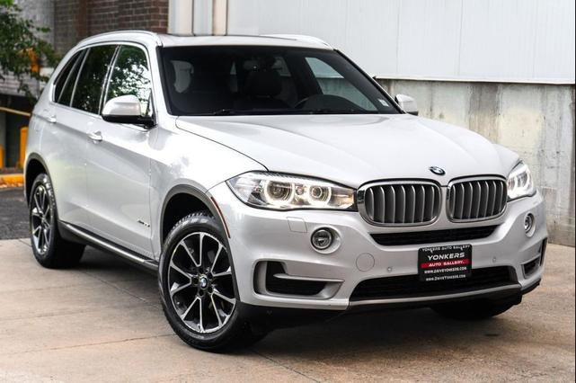Photo of 2017 Alpine White BMW X5
