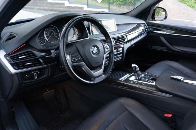 Photo of 2017 Alpine White BMW X5