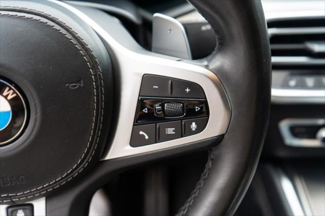 Photo of 2021 Carbon Black Metallic BMW X6