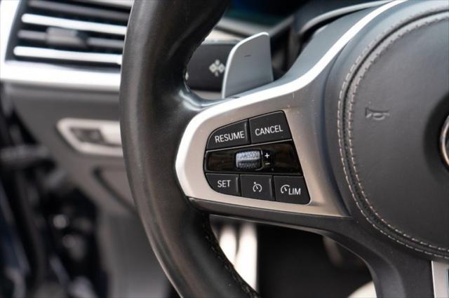 Photo of 2021 Carbon Black Metallic BMW X6