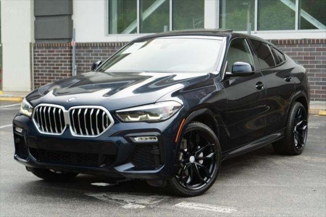 Photo of 2021 Carbon Black Metallic BMW X6