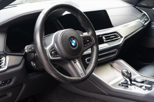 Photo of 2021 Carbon Black Metallic BMW X6