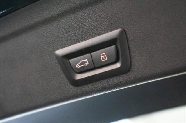 Photo of 2024 Carbon Black Metallic BMW X6