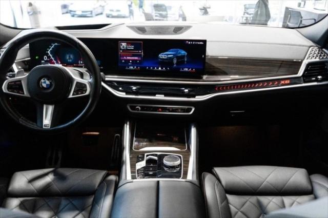 Photo of 2024 Carbon Black Metallic BMW X6