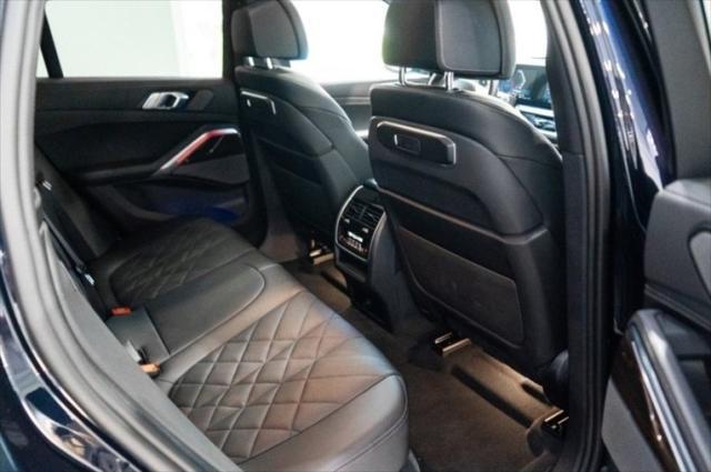 Photo of 2024 Carbon Black Metallic BMW X6