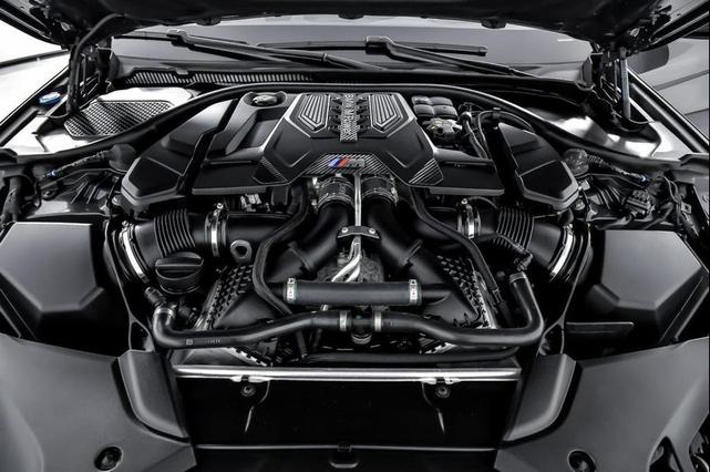 Photo of 2021 Brands Hatch Grey Metallic BMW M5