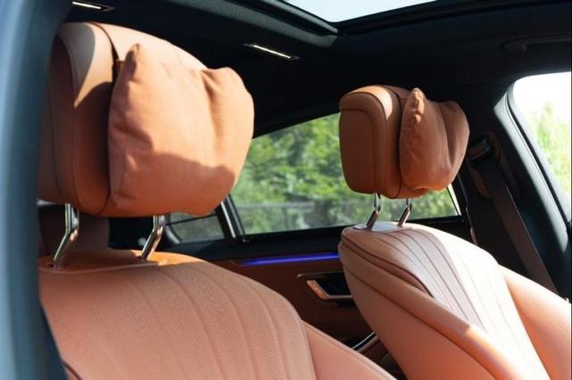 Photo of 2022 Black Mercedes-Benz S-Class