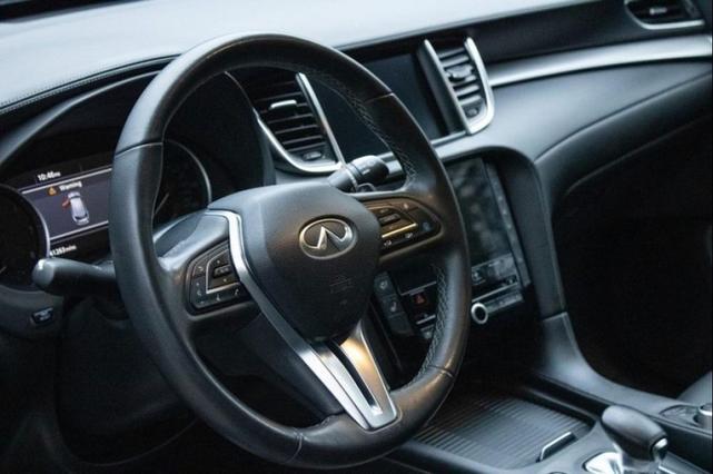Photo of 2021 Liquid Platinum INFINITI QX50