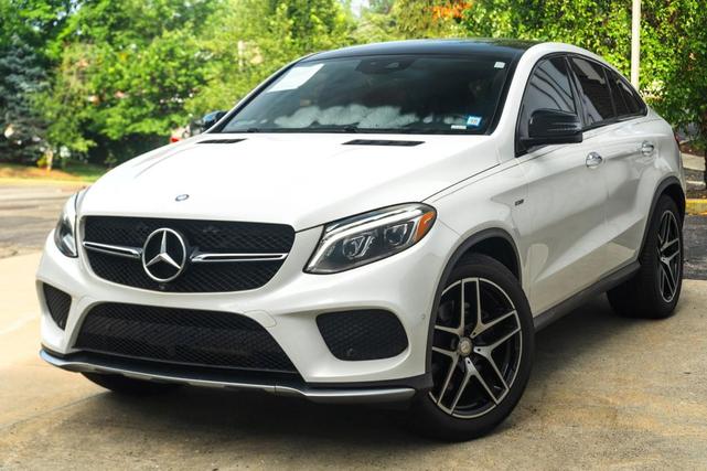 Photo of 2016 Polar White Mercedes-Benz GLE-Class