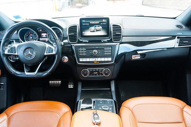 Photo of 2016 Polar White Mercedes-Benz GLE-Class