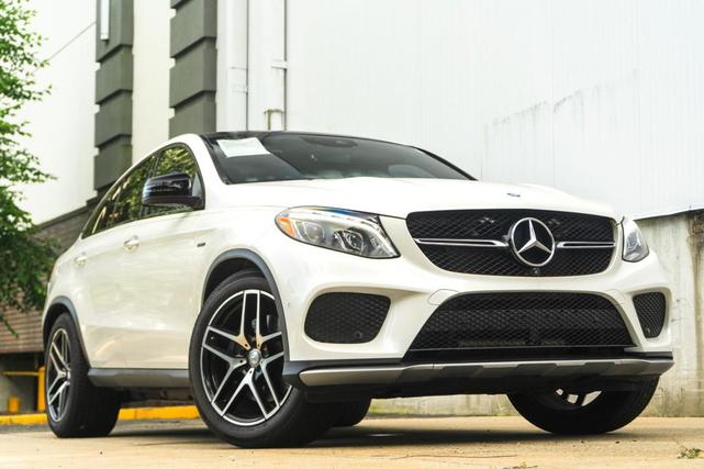 Photo of 2016 Polar White Mercedes-Benz GLE-Class